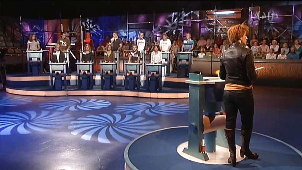 25P Dutch Milf celeb Chazia mourali