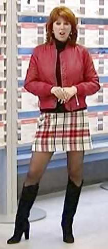 25P Dutch Milf celeb Chazia mourali