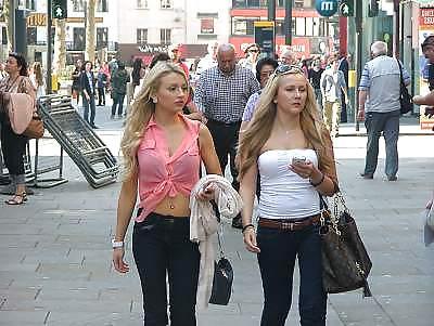 25P Candid video