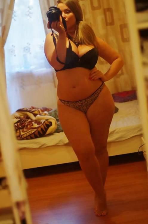 25P Curvy Women. Tits Ass and Pussy.. Pics off the net