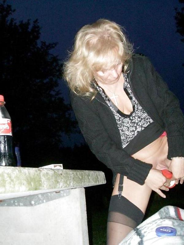 20P Nice Lady Like Dogging and Object