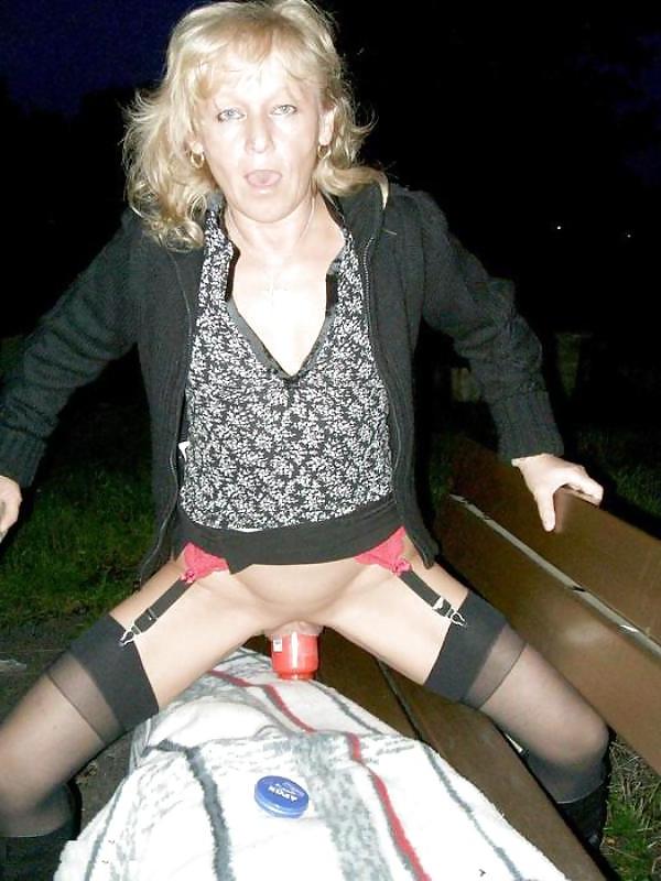 20P Nice Lady Like Dogging and Object