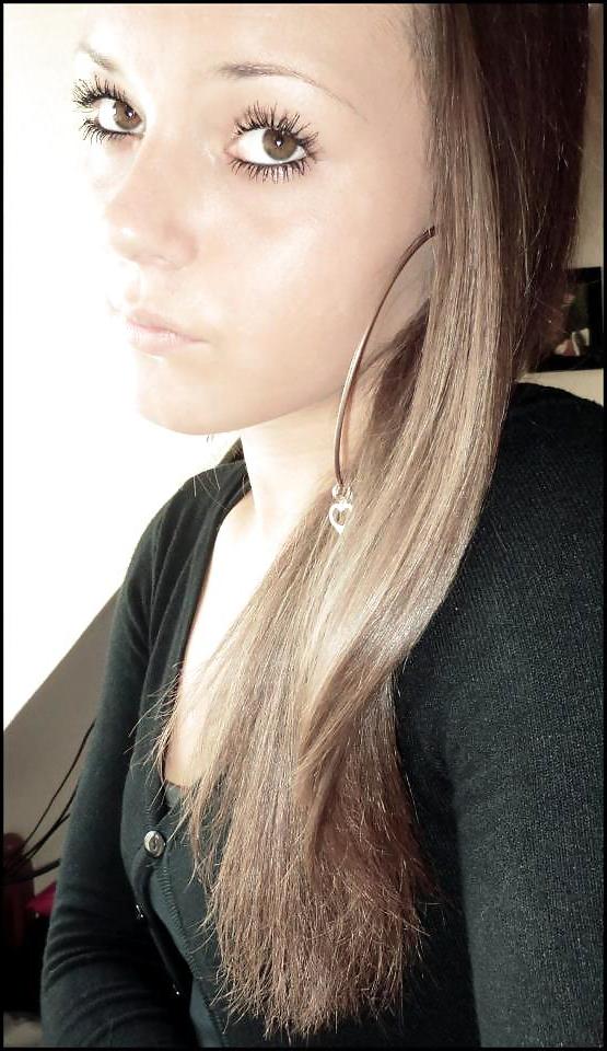 25P Dutch slut 31
