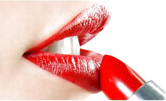 25P Red Lips, Red Nails