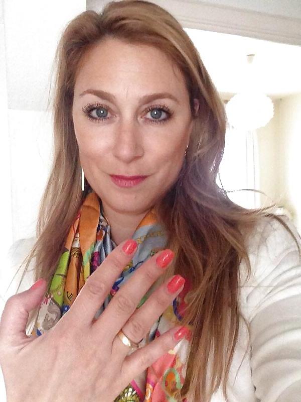 25P Dutch celeb, Fabienne de Vries