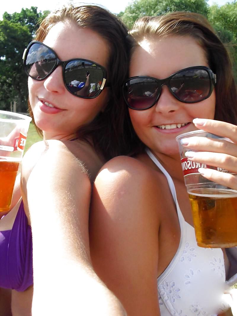 25P The Best 5 - downblouse, down blouse, nipple slip, nip slip