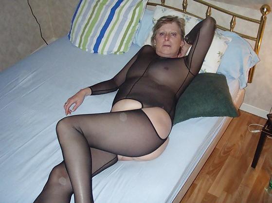 12P Bodystocking (black nylon )