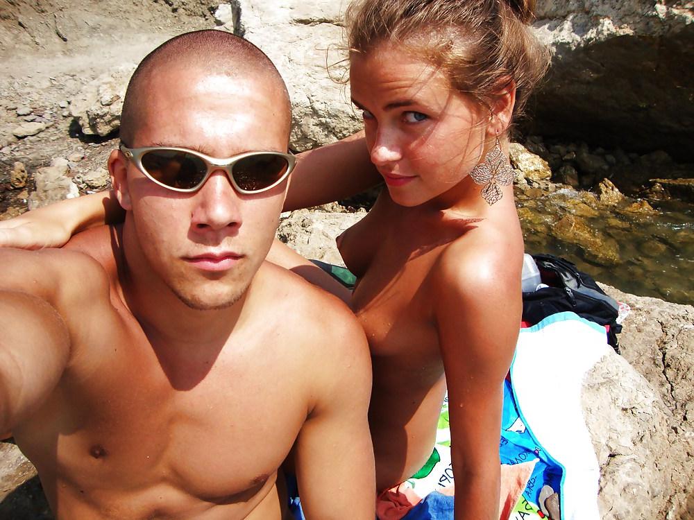 25P Nudist recreation of a young couple in the Crimea