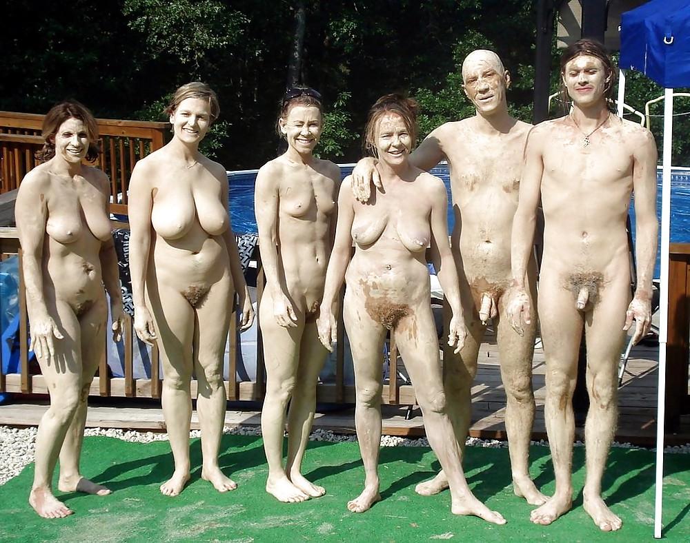 25P THE NUDIST WAY OF LIFE