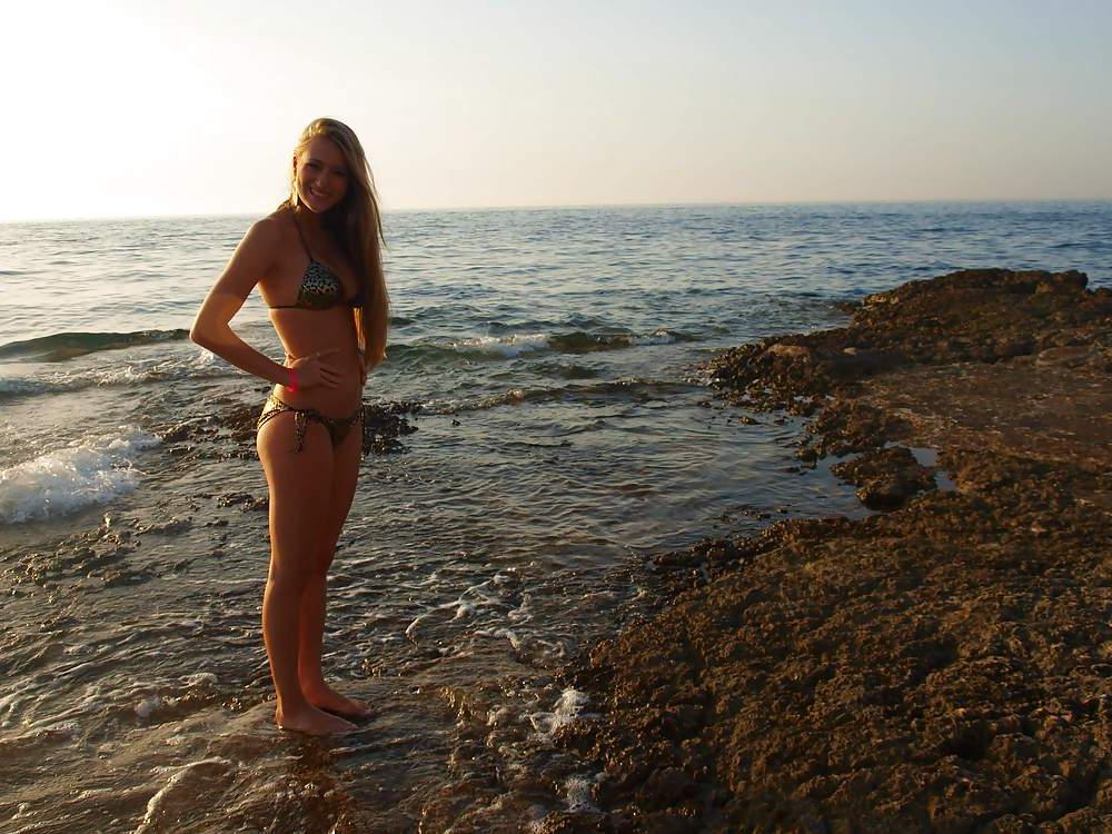 25P Monica my ex girlfriend - summer holiday
