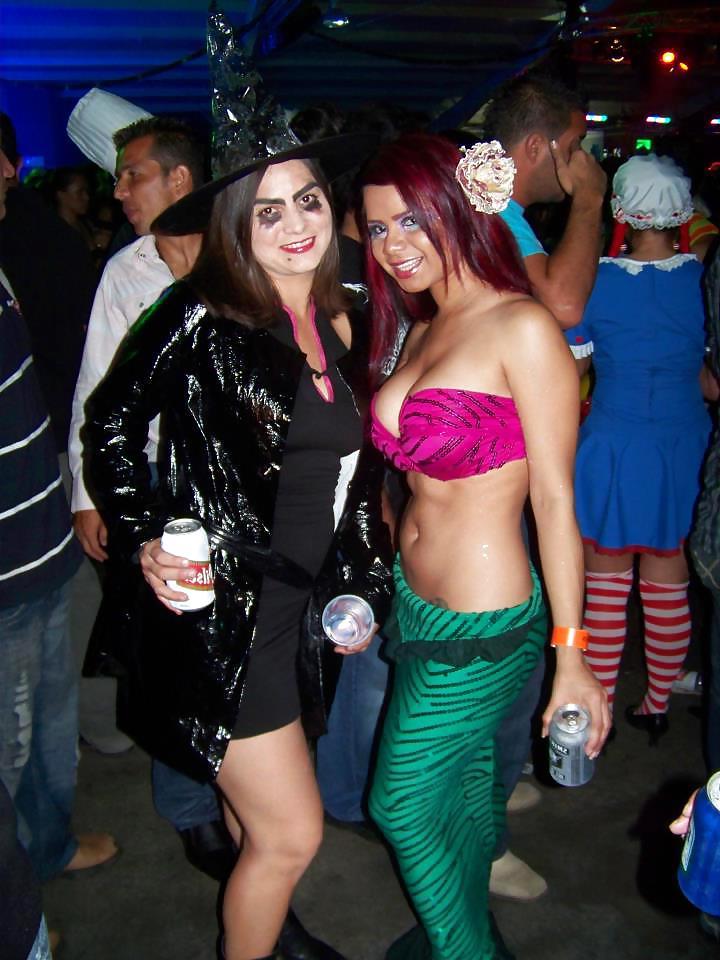 20P Friend Facebook-Karen Bravo
