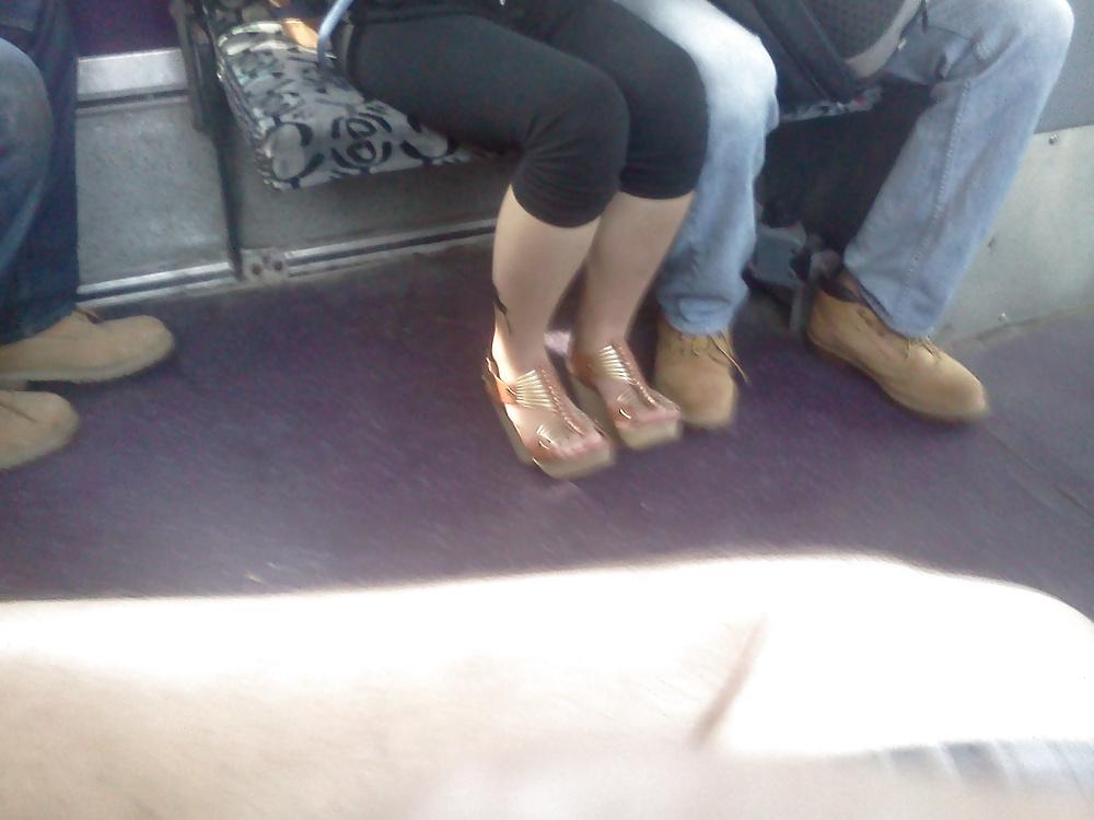 19P Love comments candid phone pics