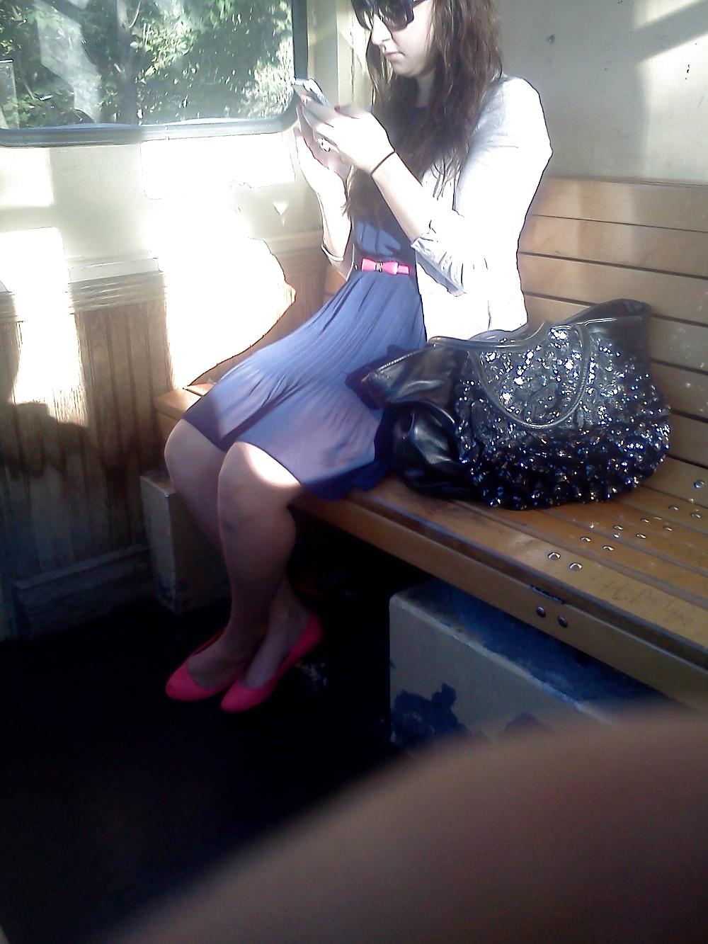19P Love comments candid phone pics