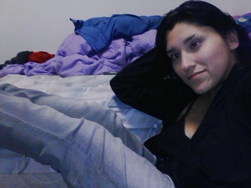 25P Facebook friend rachel aragon set 1