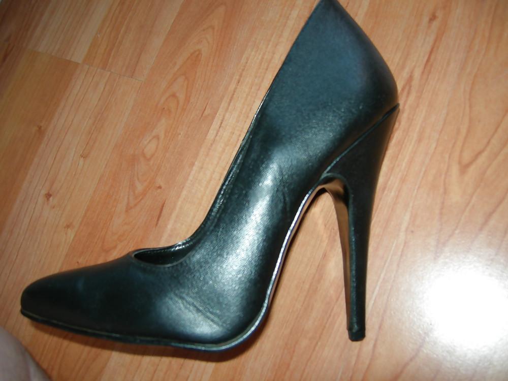 17P Heels and penis 5