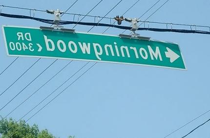 25P Funny Signs