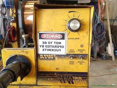 25P Funny Signs
