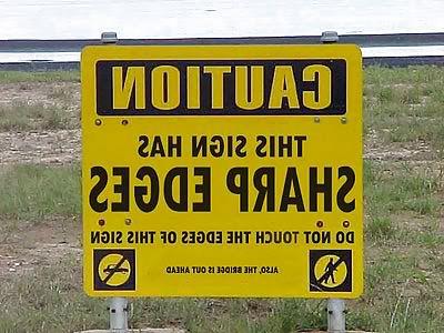 25P Funny Signs