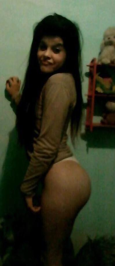 24P Latina ass is the best 10