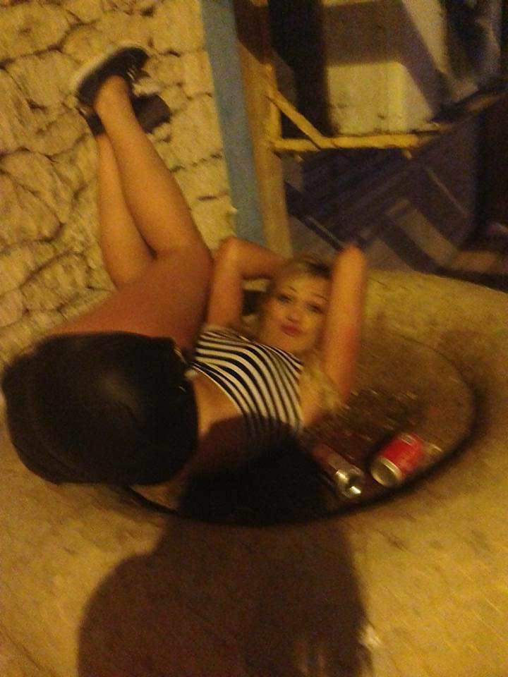 25P Facebook slut holiday in Ibiza