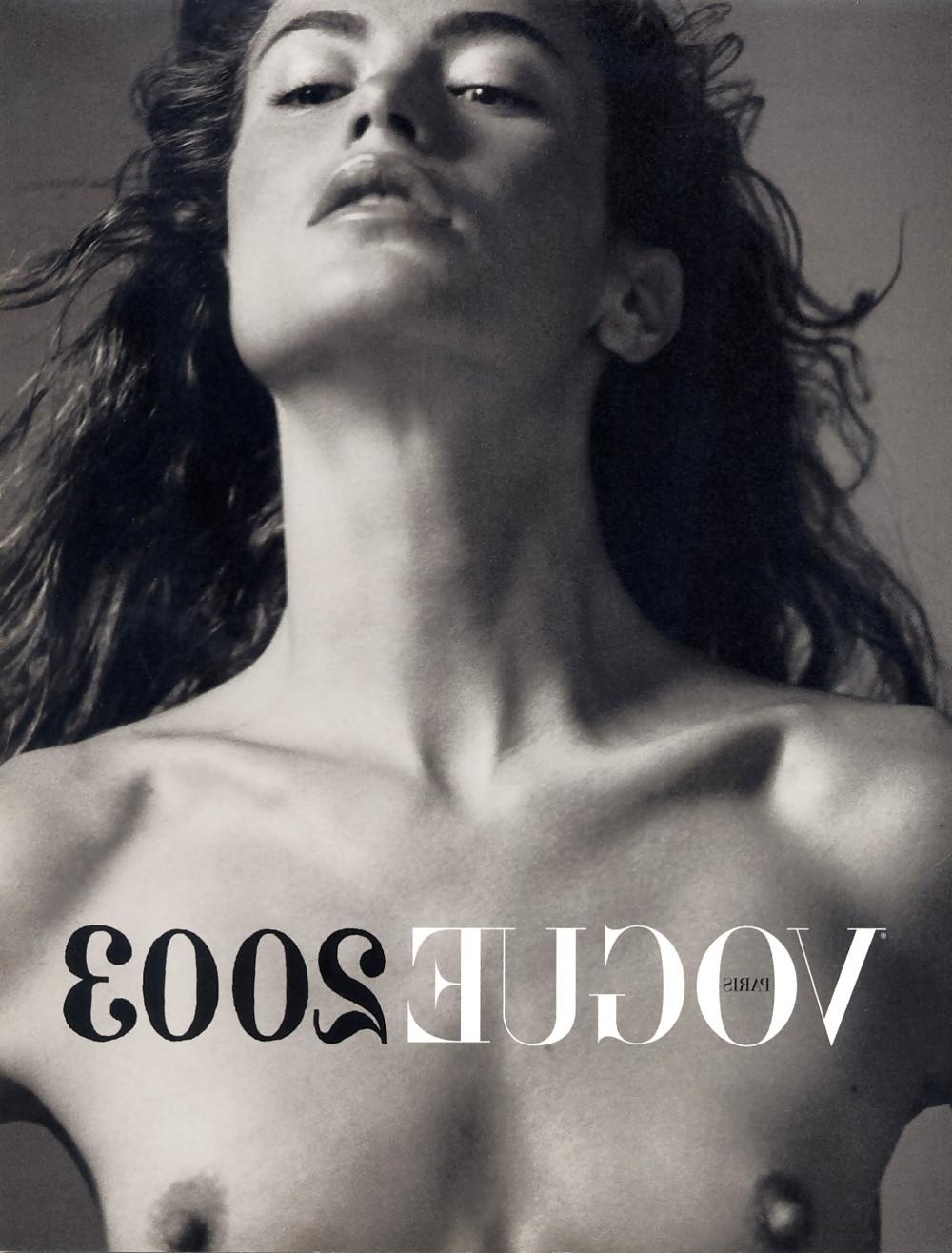 16P Vogue Calendar (2003)