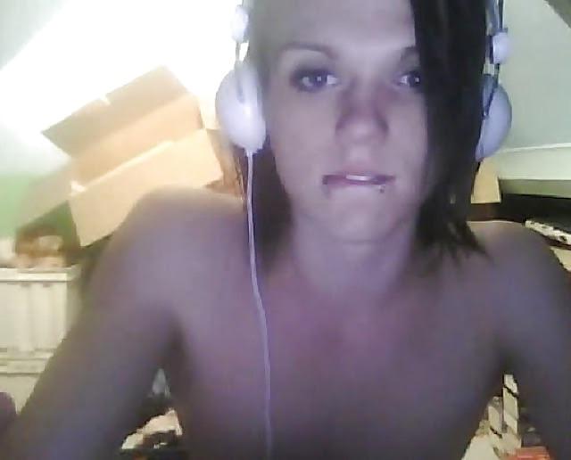 20P Shemale ass cubby