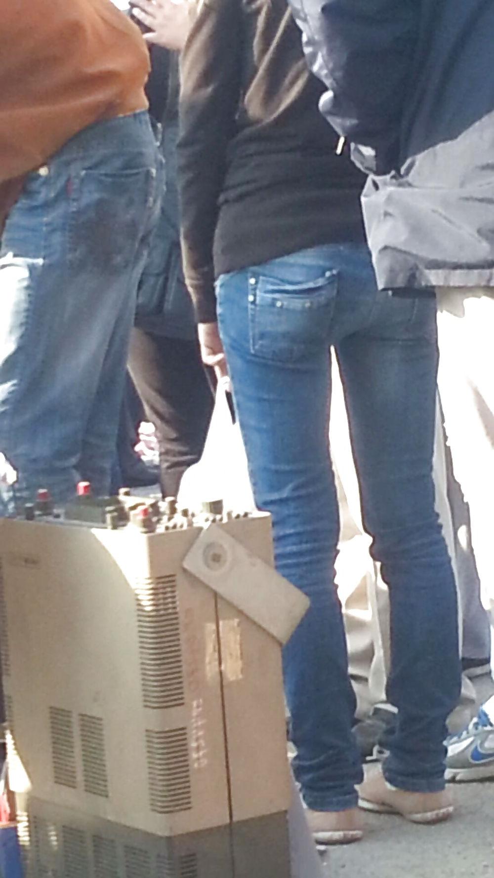 20P Old + young ass romanian