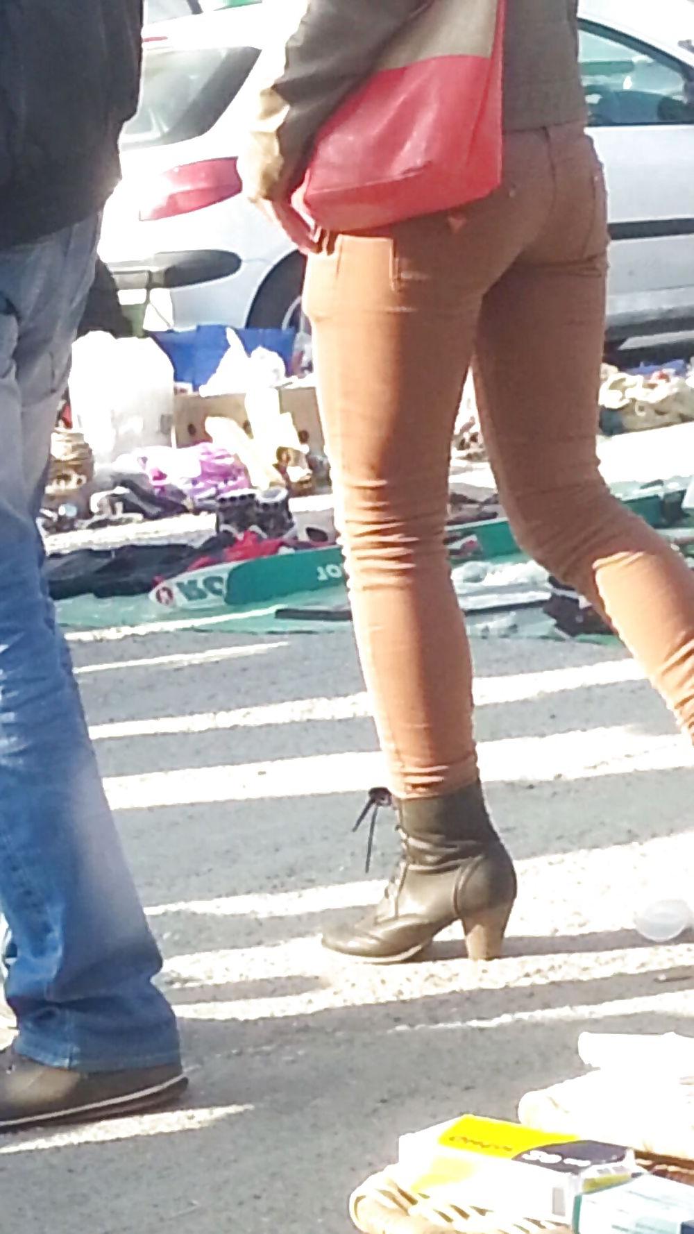 20P Old + young ass romanian