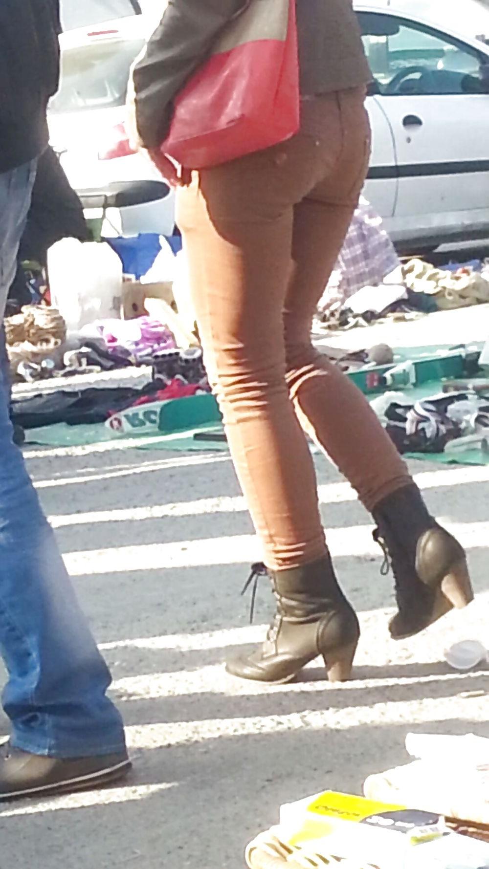20P Old + young ass romanian