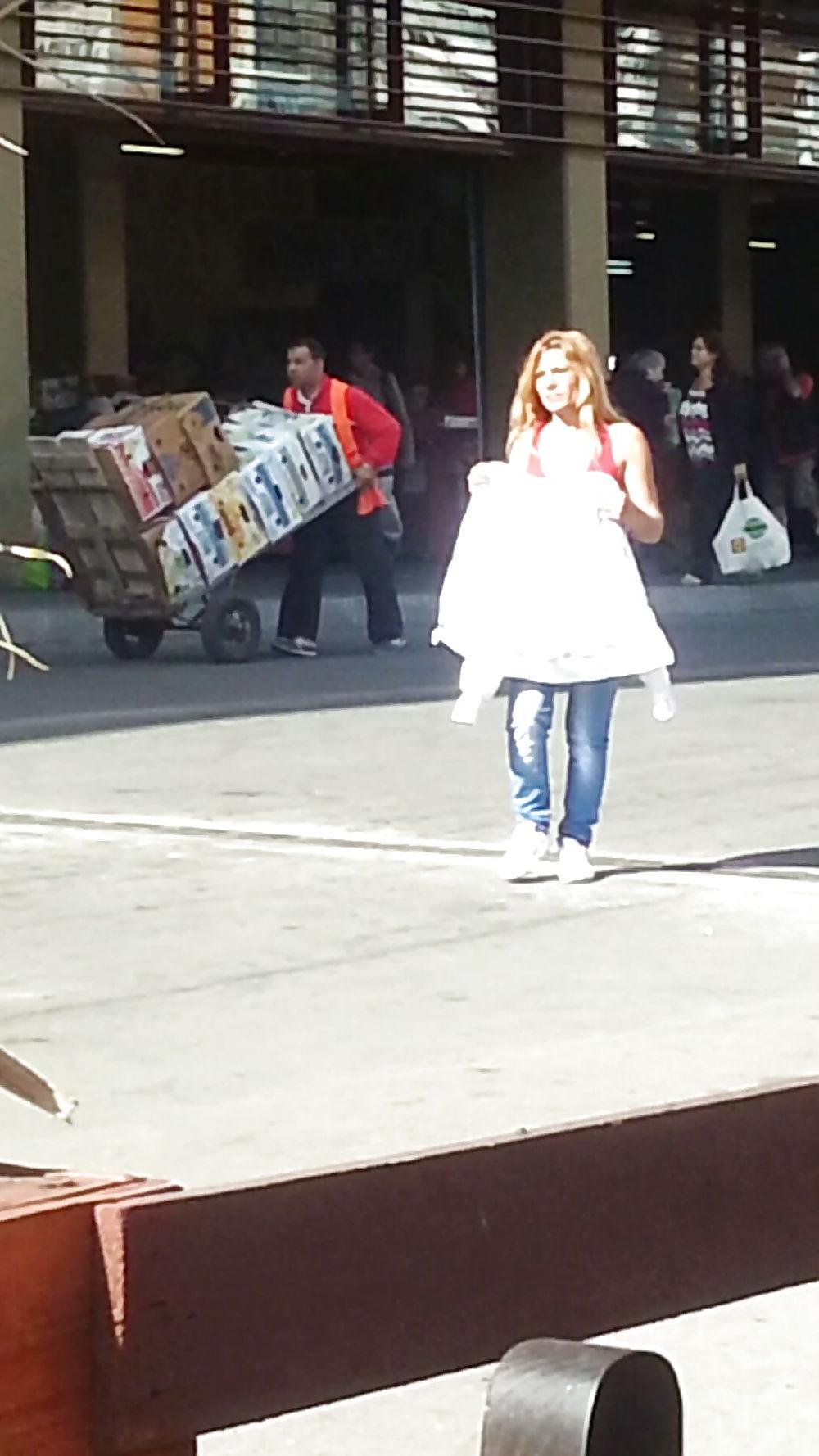 25P Gipsy girls romanian