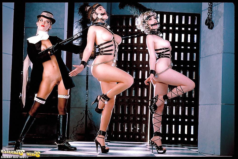 25P Dita von Teese and Jenna Jamerson