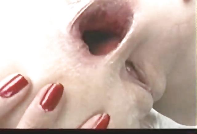 22P Gaping asshole screenshots
