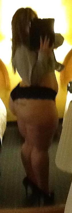 8P Pawg -  thick white girl with an amazing ass