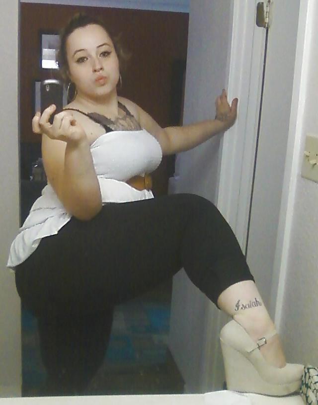 8P Pawg -  thick white girl with an amazing ass