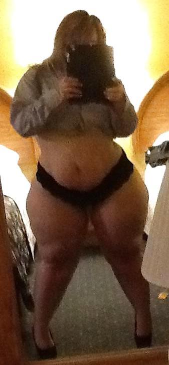 8P Pawg -  thick white girl with an amazing ass