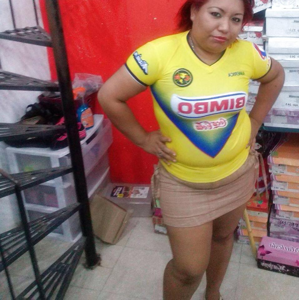 20P Pretty girls in skirts (muestra lo que tienen)