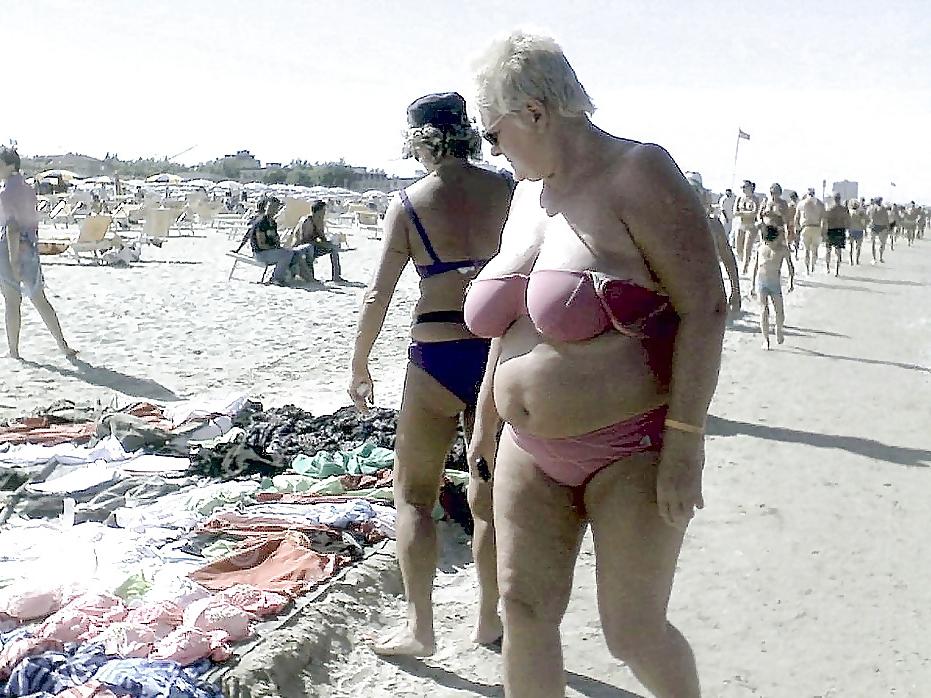 25P Busty granny on the beach! Mixed!