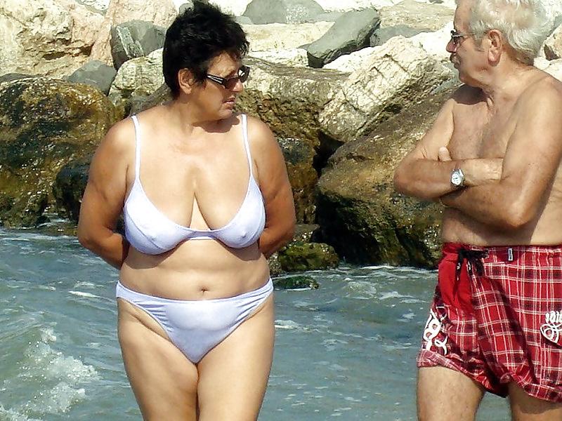 25P Busty granny on the beach! Mixed!