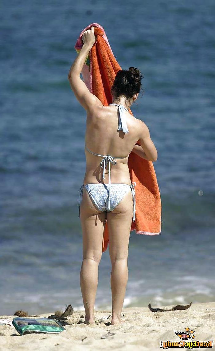 25P Evangeline Lilly HOT in BIKINI