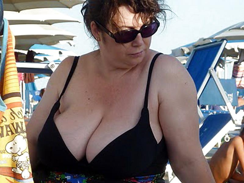 25P Busty granny on the beach! Mixed!