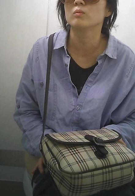 25P Korean girl hidden cam