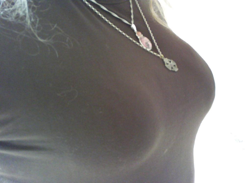 25P Back home from shopping and feeling horny