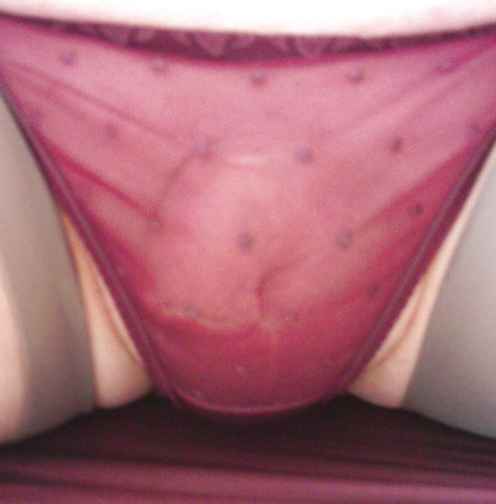 25P Back home from shopping and feeling horny