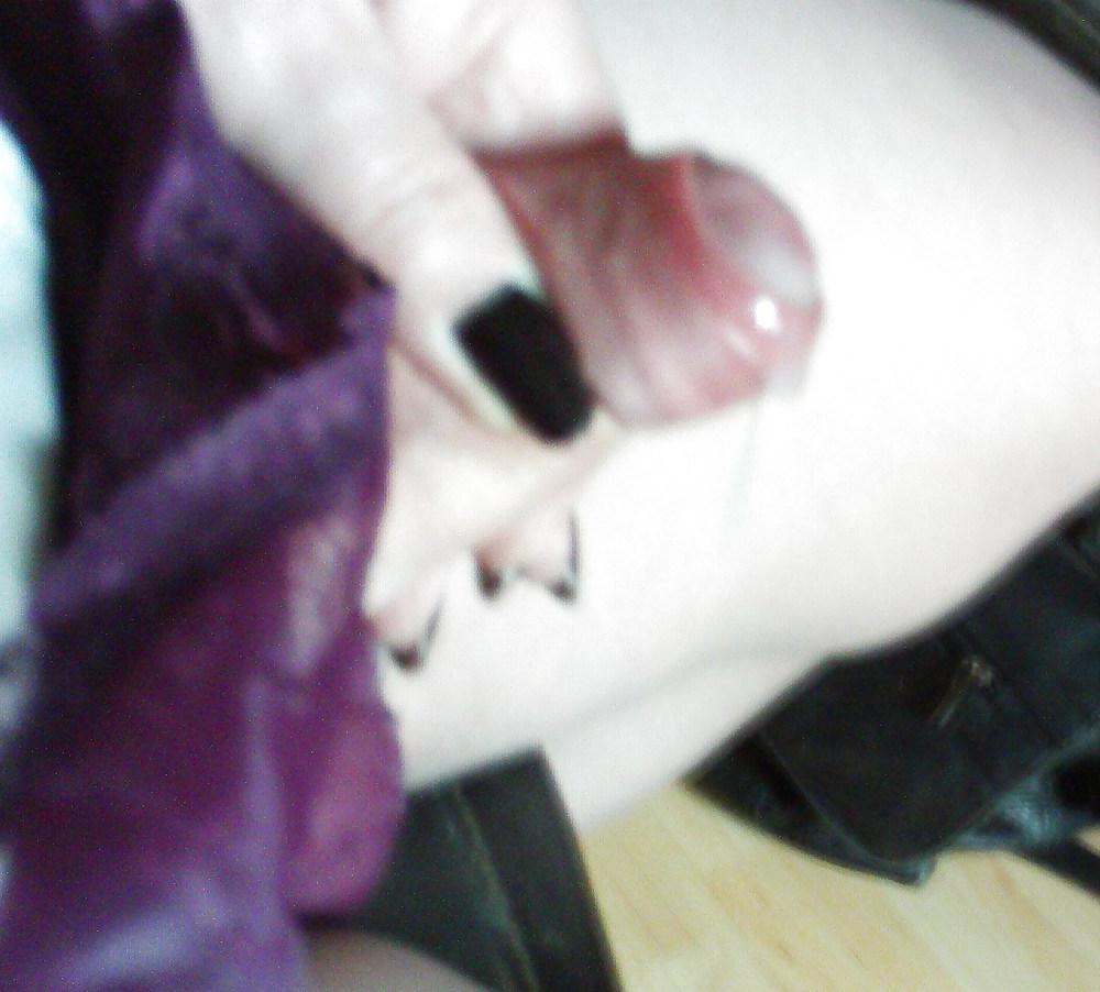 25P Back home from shopping and feeling horny
