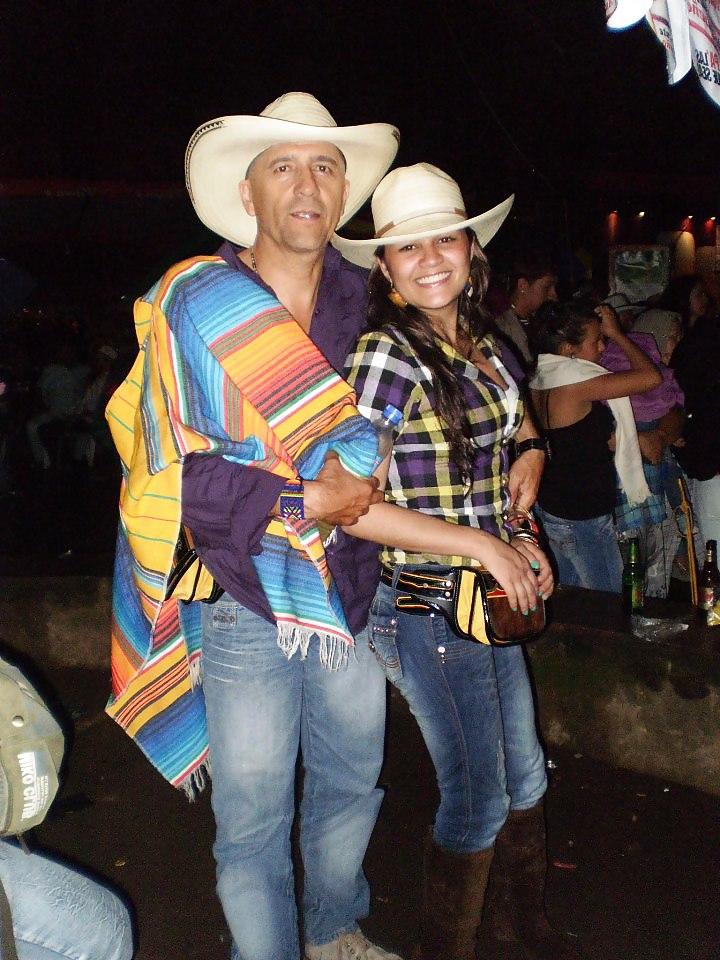 6P Friend Facebook-Carolina Estrada