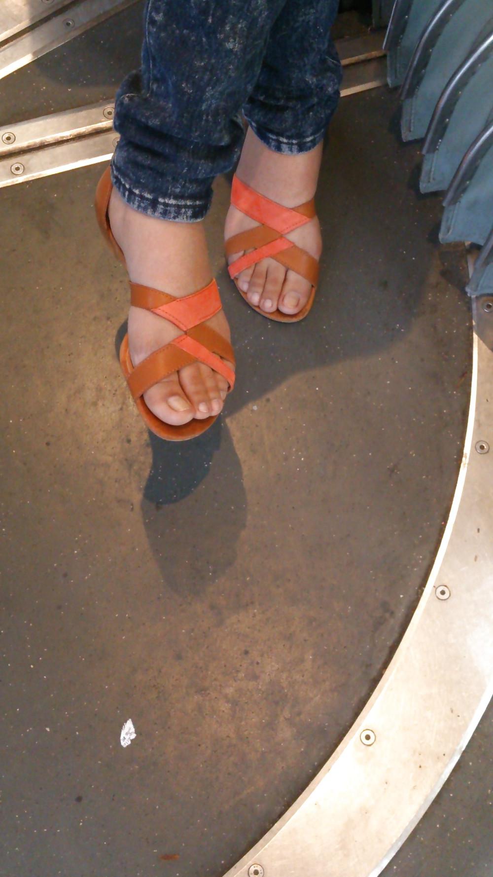 12P Feet in the city: Part 17