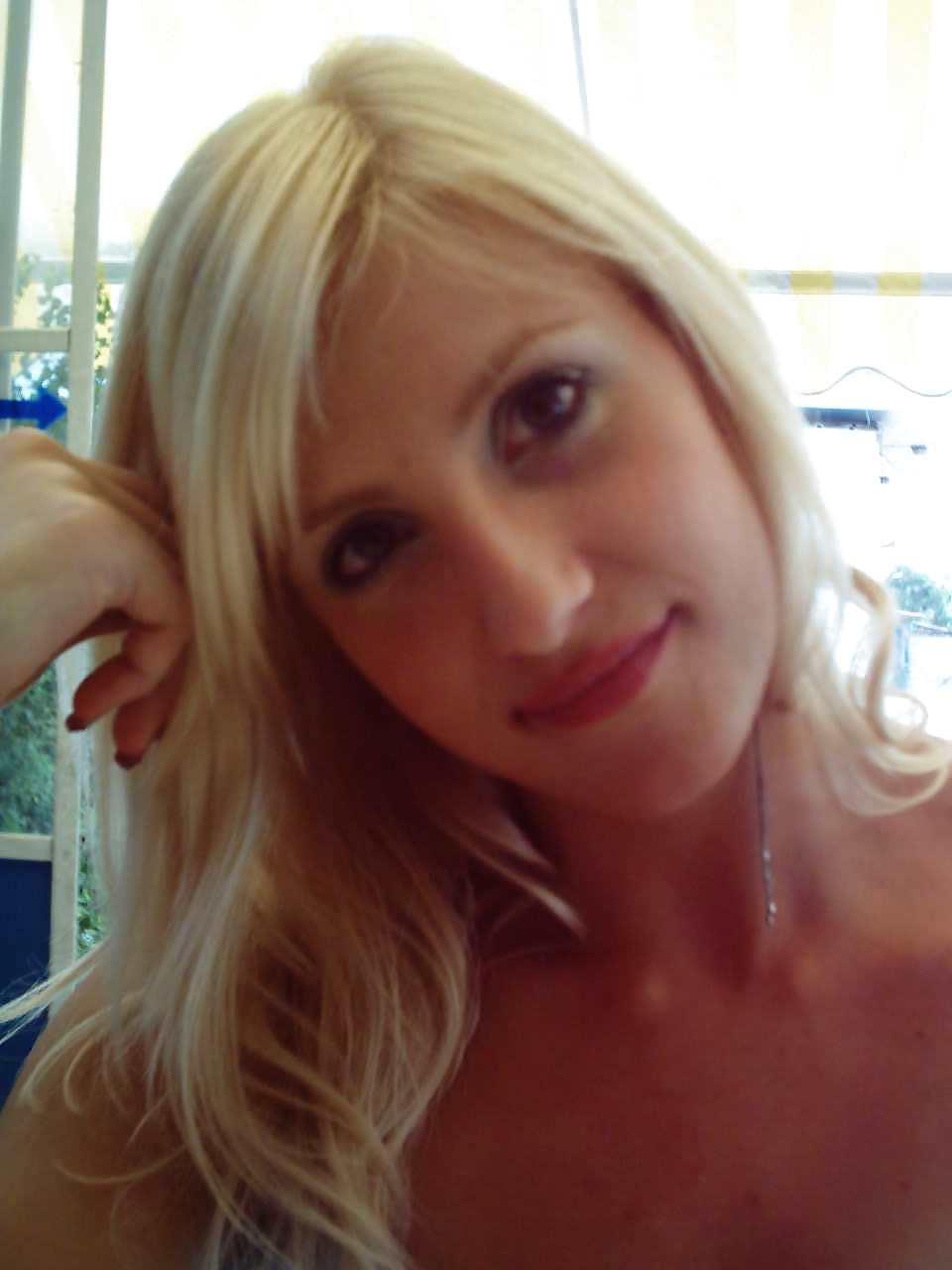19P Hot holiday photos - N. C. 