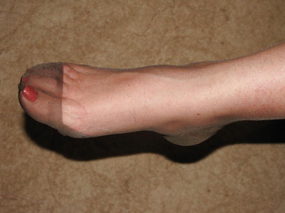 25P NYLON SOLES feet ass mix Nov13