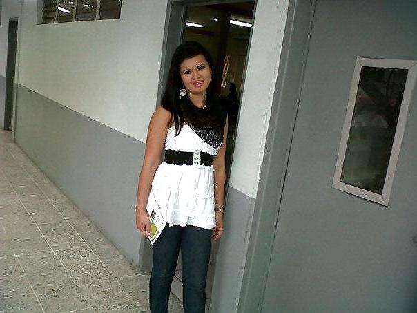 25P Friend Facebook-Andrea Hernandez