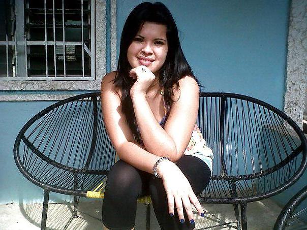 25P Friend Facebook-Andrea Hernandez